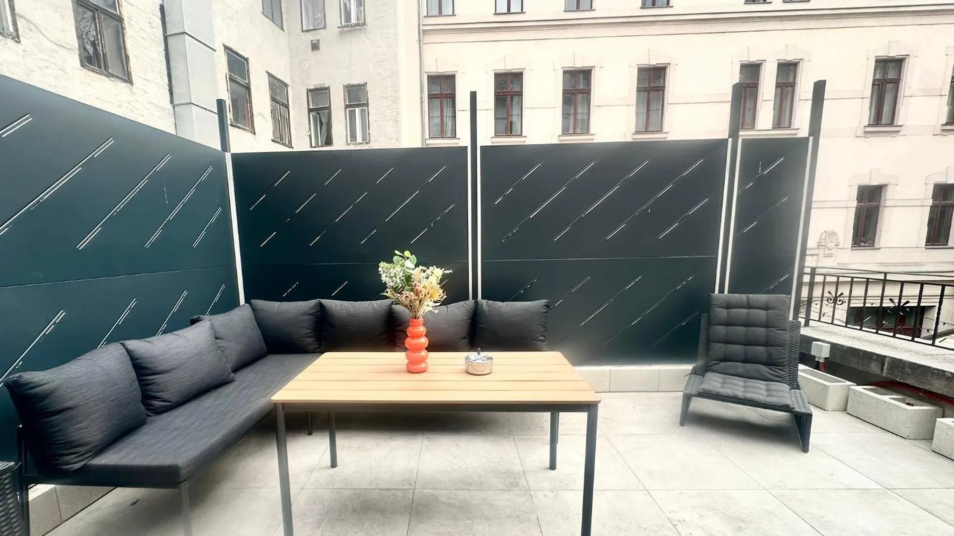 Tublife Terrace Apartment II Jacuzzi II Freeparking Budapest